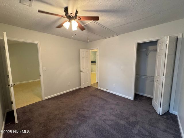 821 Summertree Lane, Wilmington, NC 28412