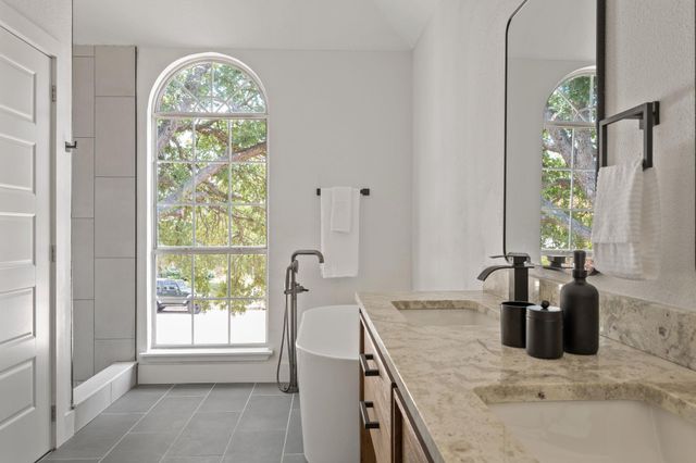 11604 Loweswater LN, Austin, TX 78754