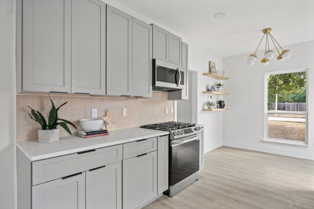 11604 Loweswater LN, Austin, TX 78754