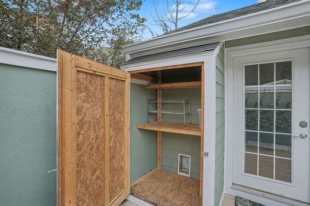 1131 Daffodil Lane, Mount Pleasant, SC 29464