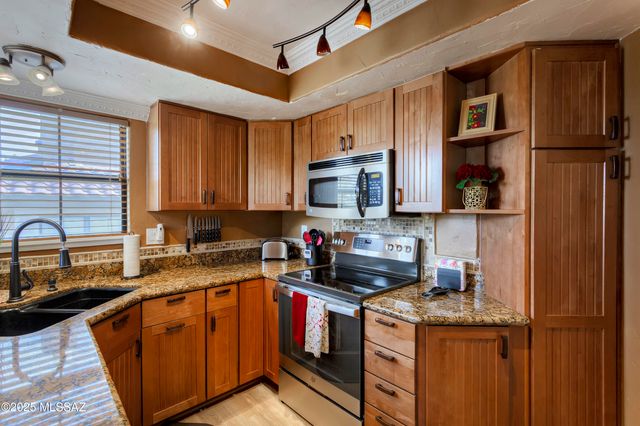 6651 N Campbell Ave Apt 286, Tucson, AZ 85718