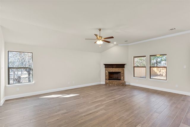 120 E SOUTHBROOK Drive, Glenn Heights, TX 75154