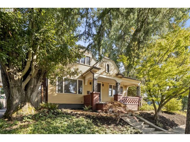3034 Se 26TH Ave, Portland, OR 97202