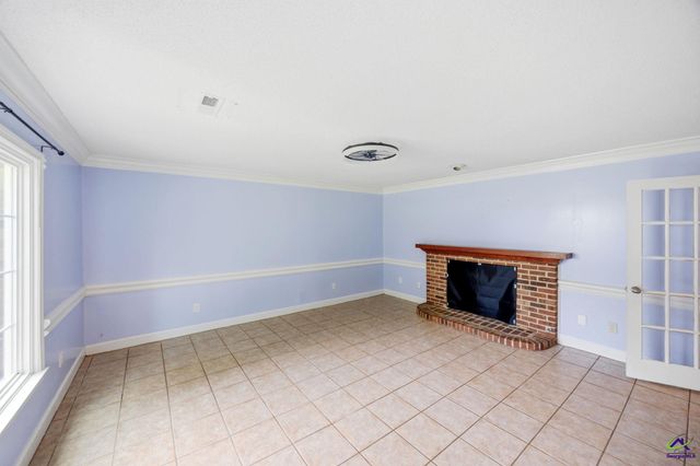 1215 Craddock Way, Macon, GA 31210