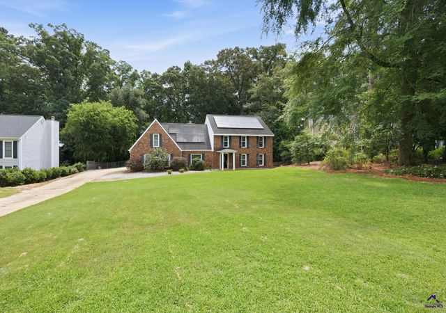 1215 Craddock Way, Macon, GA 31210