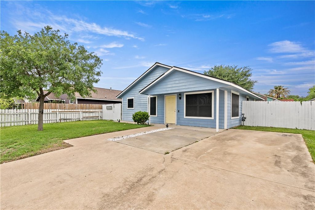 1308 Celias Dream, Bryan, TX 77803 — photo 3