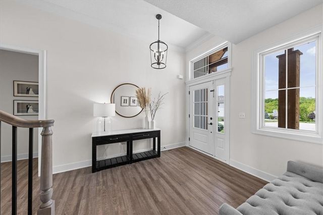 5587 Thousand Oaks Drive, Parkville, MO 64152