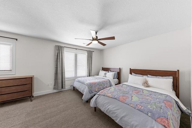 5587 Thousand Oaks Drive, Parkville, MO 64152