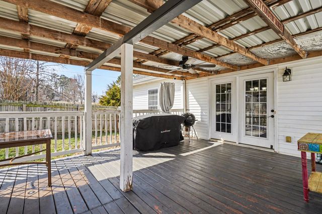 1510 Rapids Rd, Portland, TN 37148