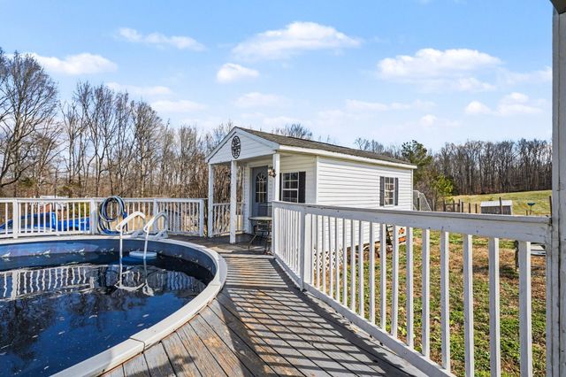 1510 Rapids Rd, Portland, TN 37148