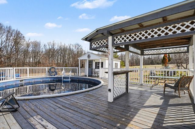 1510 Rapids Rd, Portland, TN 37148