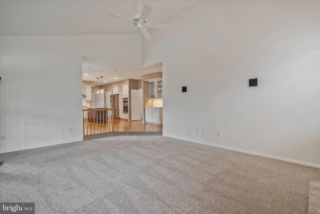 Image 21 of property listing at 8285 GLENMAR RD, Ellicott City, MD 21043