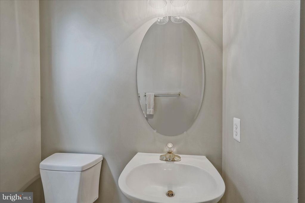 Image 30 of property listing at 8285 GLENMAR RD, Ellicott City, MD 21043