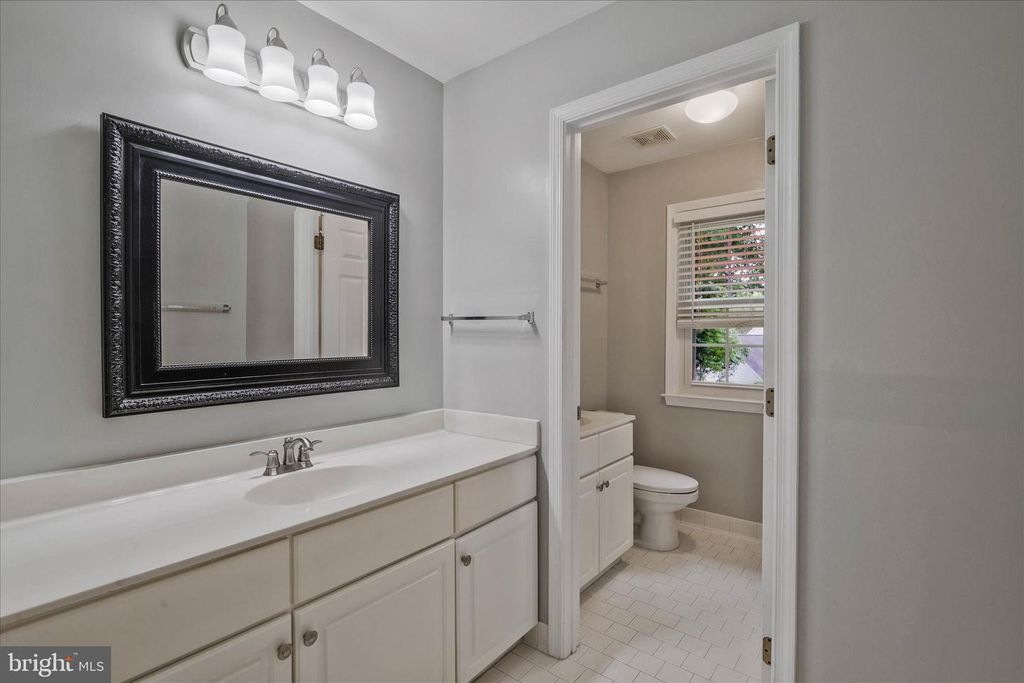 Image 46 of property listing at 8285 GLENMAR RD, Ellicott City, MD 21043