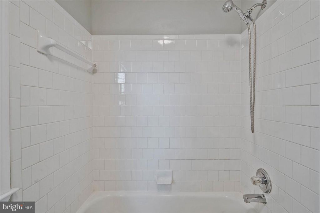 Image 48 of property listing at 8285 GLENMAR RD, Ellicott City, MD 21043