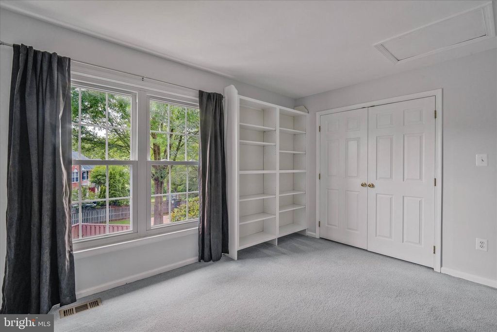 Image 50 of property listing at 8285 GLENMAR RD, Ellicott City, MD 21043