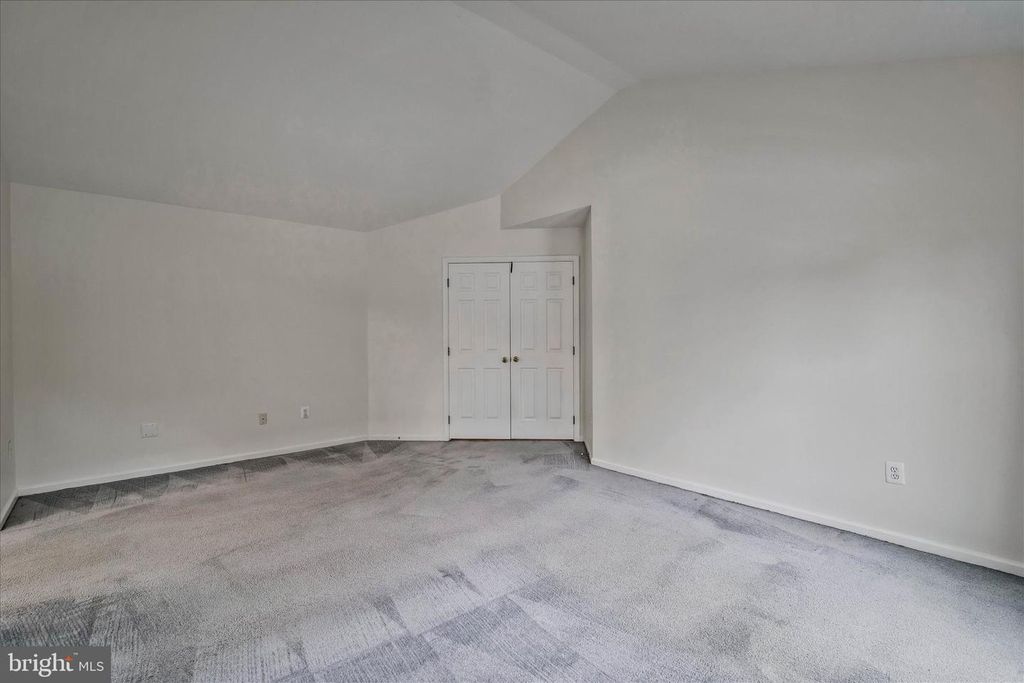 Image 56 of property listing at 8285 GLENMAR RD, Ellicott City, MD 21043
