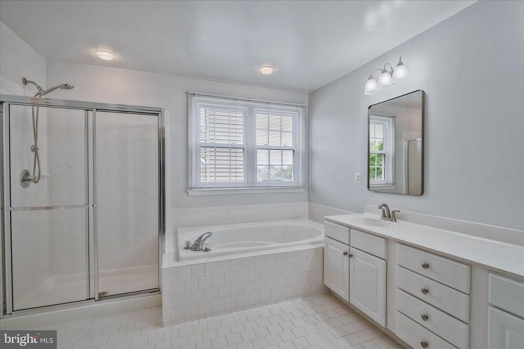 Image 59 of property listing at 8285 GLENMAR RD, Ellicott City, MD 21043