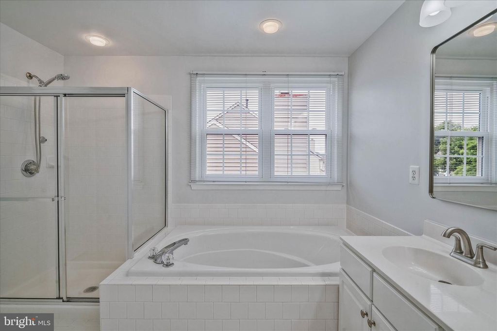 Image 60 of property listing at 8285 GLENMAR RD, Ellicott City, MD 21043