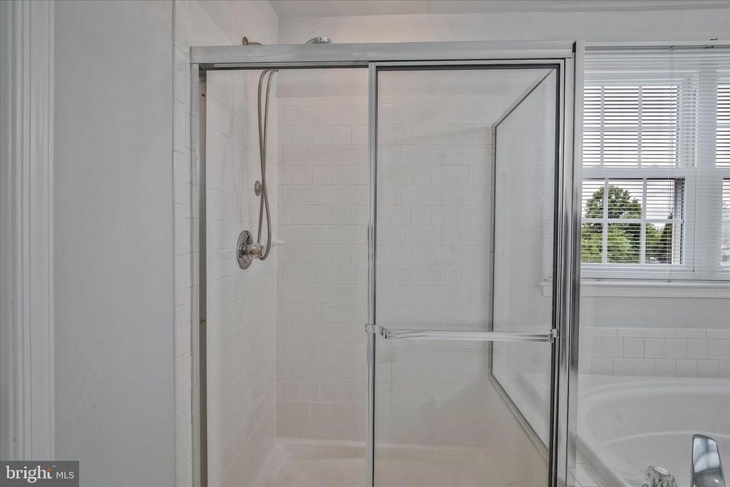 Image 61 of property listing at 8285 GLENMAR RD, Ellicott City, MD 21043