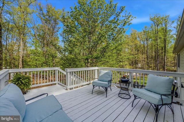 457 ROLLING LN, Harpers Ferry, WV 25425