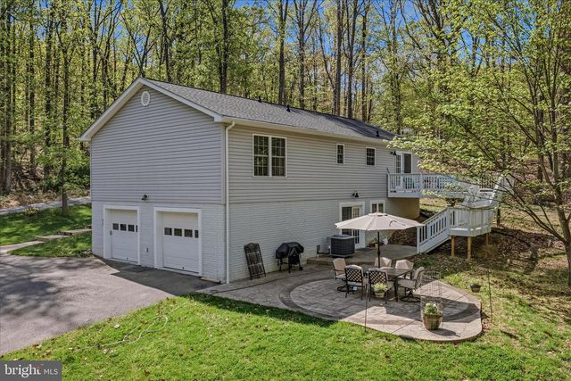 457 ROLLING LN, Harpers Ferry, WV 25425
