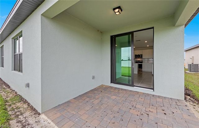 1173 Caloosa Creek DR, Labelle, FL 33935