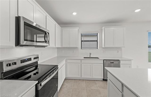 1173 Caloosa Creek DR, Labelle, FL 33935