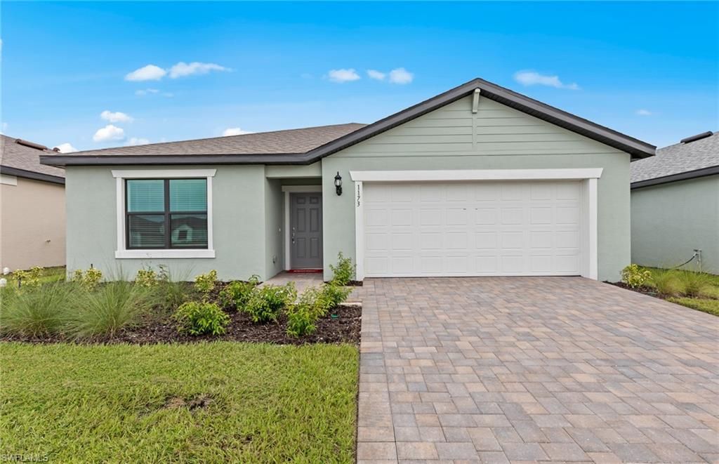 1173 Caloosa Creek DR, Labelle, FL 33935