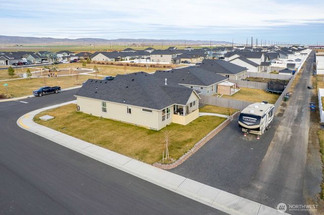 702 K St NE, Quincy, WA 98848