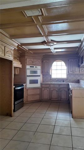 612 W Ramirez Street, Rio Grande City, TX 78582