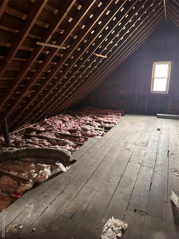 15041 Lesure Street, Detroit, MI 48227