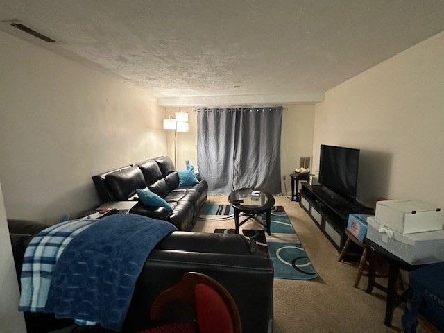 189 Littleton Road 15, Chelmsford, MA 01824