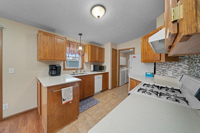 216 Meadowlark Lane, Sandwich, IL 60548