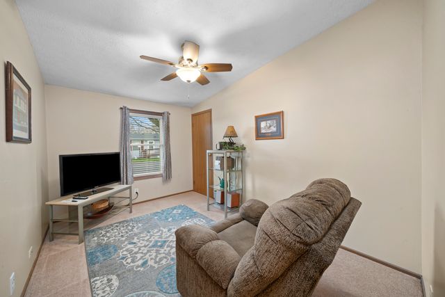 216 Meadowlark Lane, Sandwich, IL 60548
