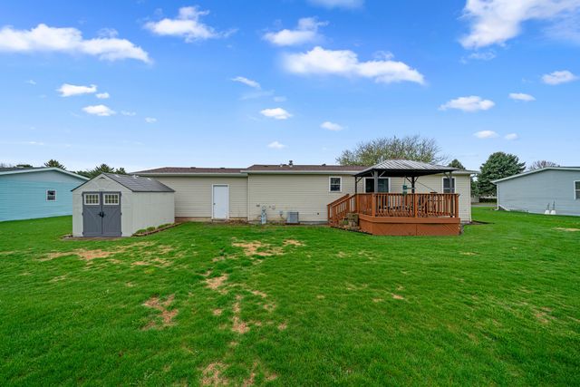 216 Meadowlark Lane, Sandwich, IL 60548