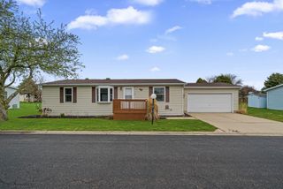 216 Meadowlark Lane, Sandwich, IL 60548