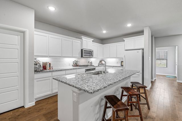 5532 Santa Elena Court, Fort Worth, TX 76126