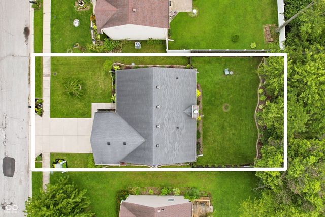 2915 Driving Wind Way, Indianapolis, IN 46268