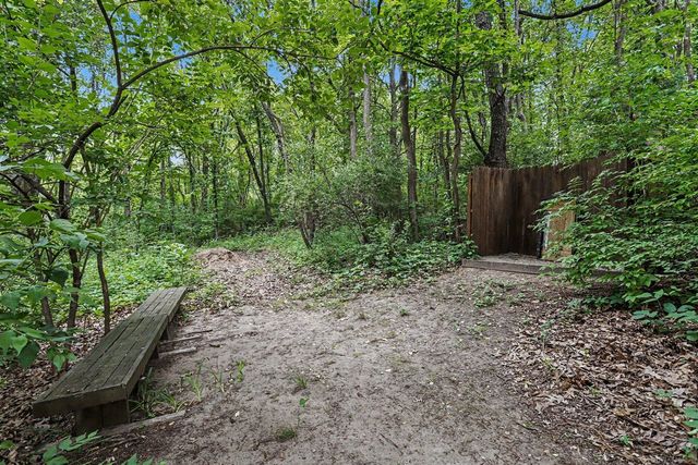 4179 S 5th Street, Kalamazoo, MI 49009