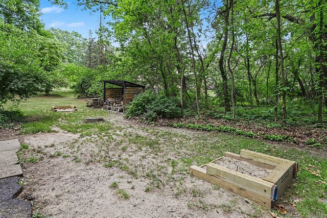 4179 S 5th Street, Kalamazoo, MI 49009