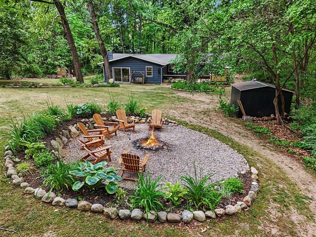 4179 S 5th Street, Kalamazoo, MI 49009