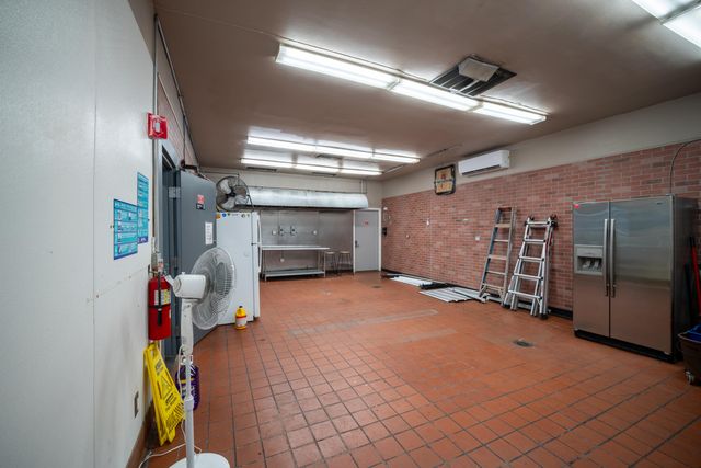 1520 Lomas Boulevard NW, Albuquerque, NM 87104