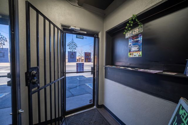1520 Lomas Boulevard NW, Albuquerque, NM 87104