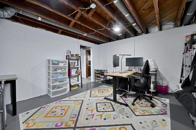 1576 Linwood Avenue, Columbus, OH 43207