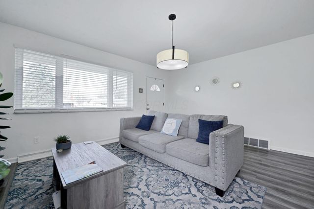 1576 Linwood Avenue, Columbus, OH 43207