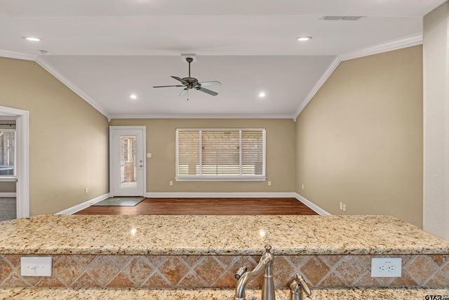 1803 Yellowstone Dr., Longview, TX 75605