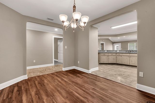 1803 Yellowstone Dr., Longview, TX 75605