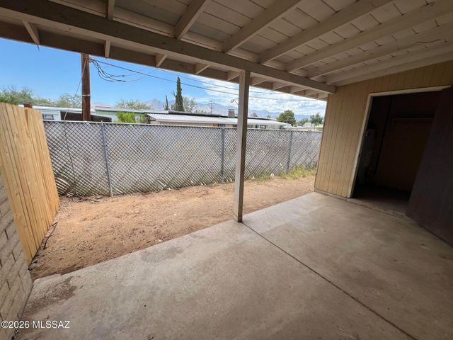 3403 N Flanwill Boulevard, Tucson, AZ 85716