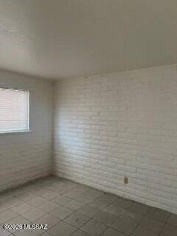 3403 N Flanwill Boulevard, Tucson, AZ 85716